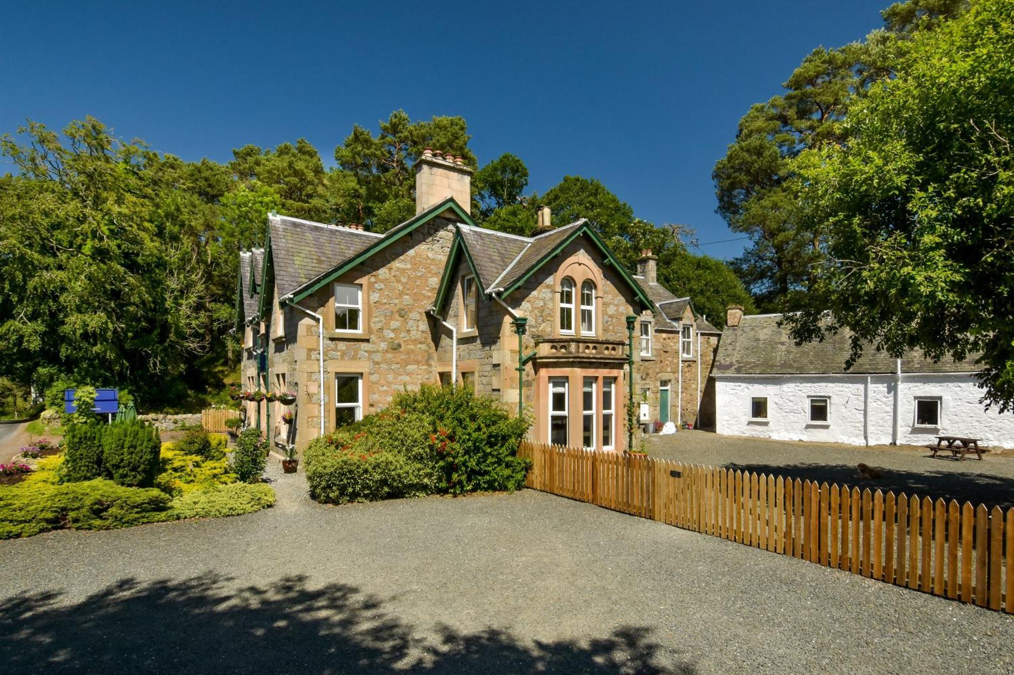 Strathardle Lodge Kirkmichael  Ngoại thất bức ảnh