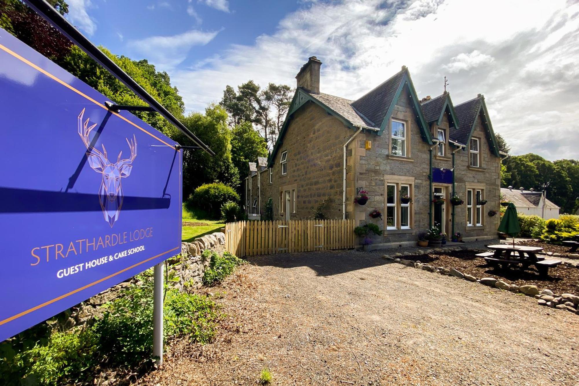 Strathardle Lodge Kirkmichael  Ngoại thất bức ảnh